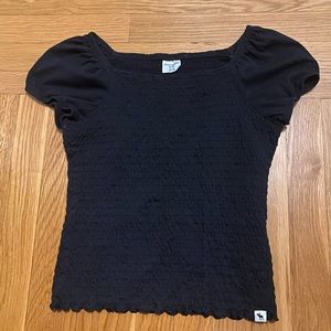Black scrunched sleeve ribbed tee shirt